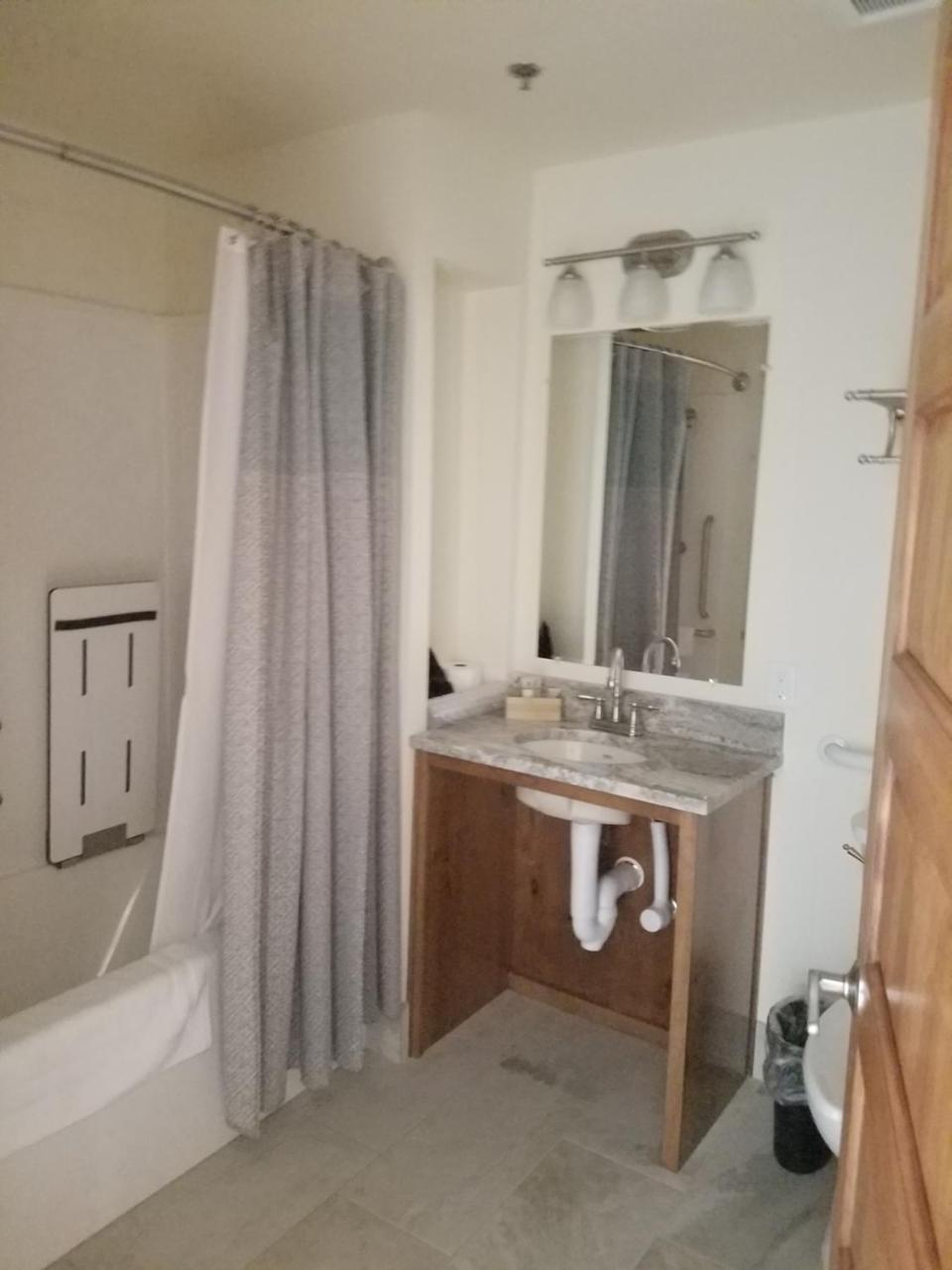 فندق Amity Flats المظهر الخارجي الصورة