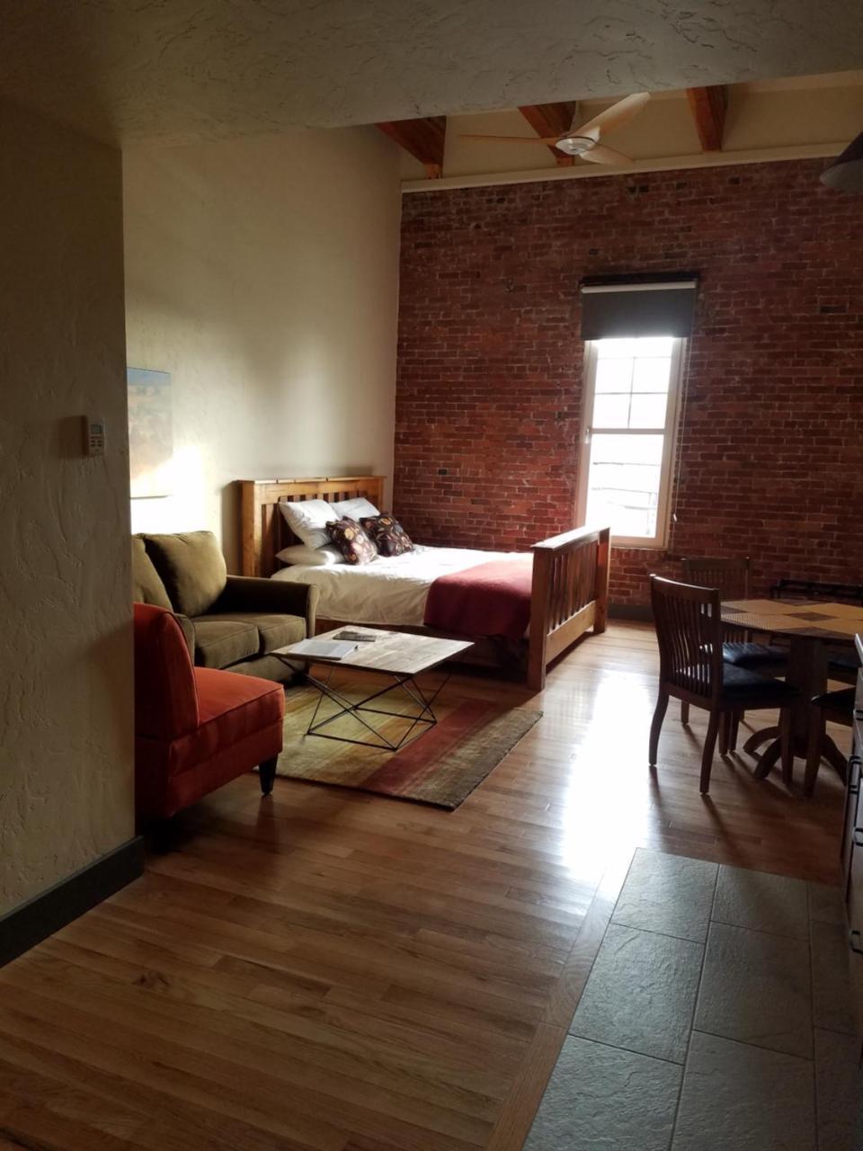 فندق Amity Flats المظهر الخارجي الصورة